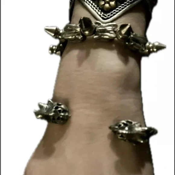 Afghan KUCHI German Silver cuff, Antique, Rare Boho/Tribal/Punk/ Festival, Coral - Picture 4 of 6